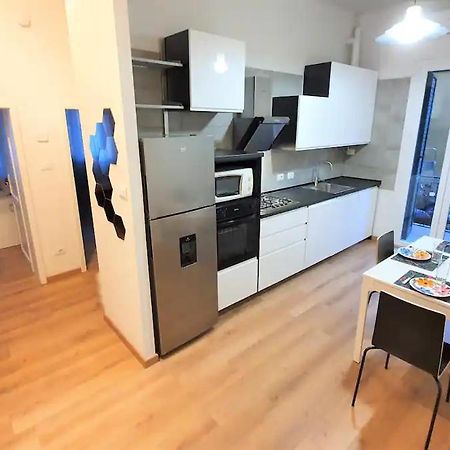 Fiera Station Apartment Болонья Экстерьер фото